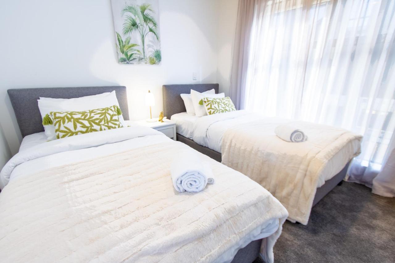 Stylish 2-Bedroom Haven Next To Hagley Park Christchurch Zewnętrze zdjęcie